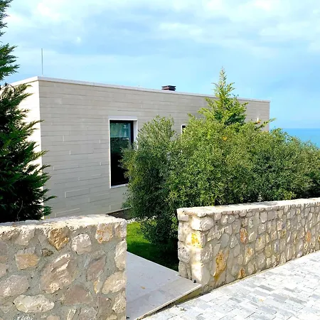 Deluxe Jante Infinity Pool Dıraç