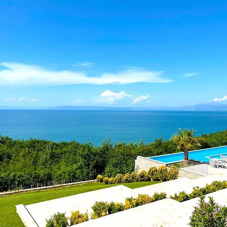 Deluxe Jante Infinity Pool * Durrës
