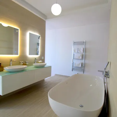 Villa Deluxe Jante Infinity Pool Durrës