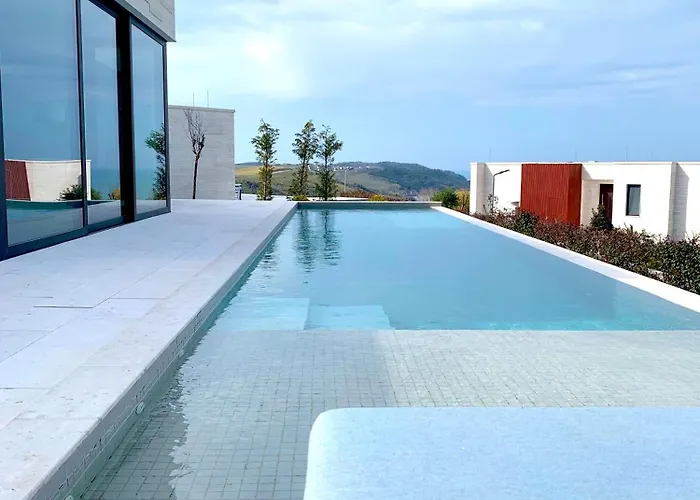 Deluxe Jante Infinity Pool *