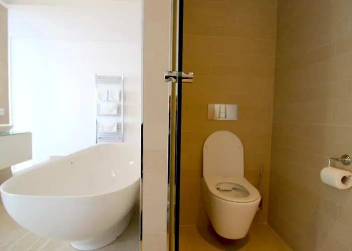 Deluxe Jante Infinity Pool Durrës