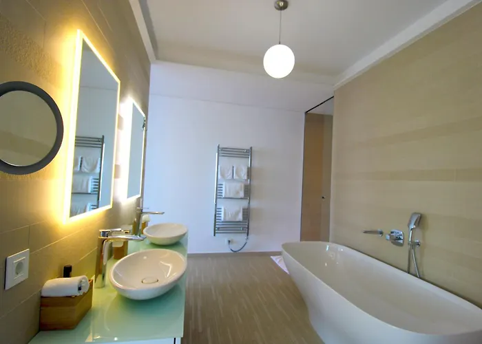 Deluxe Jante Infinity Pool Villa Durrës