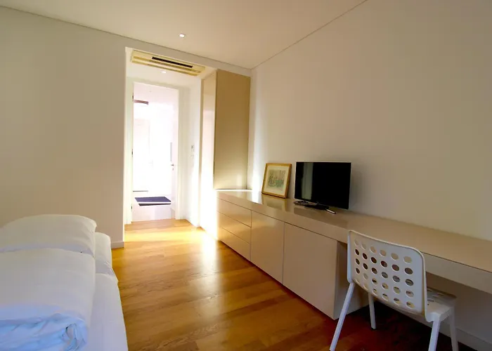 Deluxe Jante Infinity Pool * Durrës