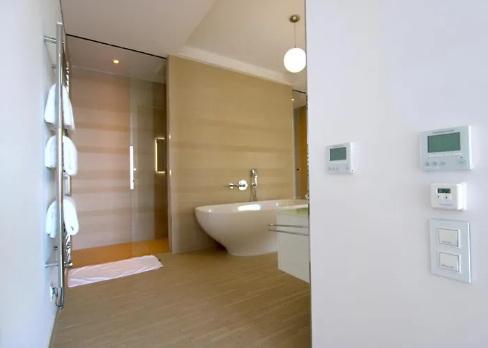 Deluxe Jante Infinity Pool