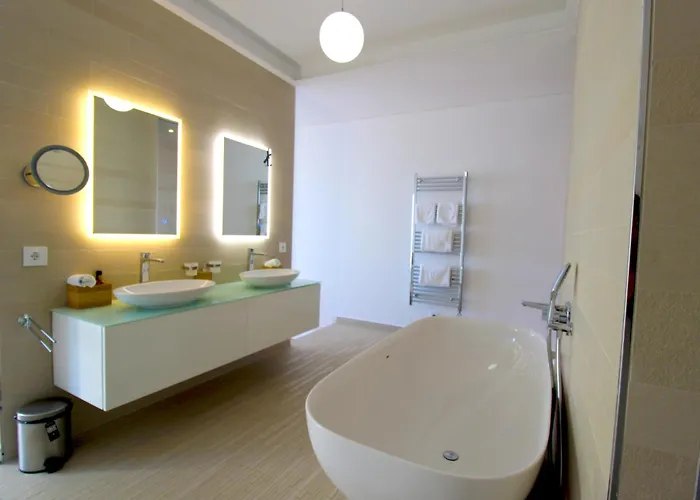 Villa Deluxe Jante Infinity Pool Durrës