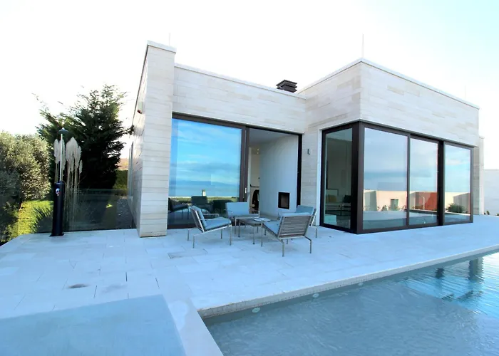 Deluxe Jante Infinity Pool * Durrës